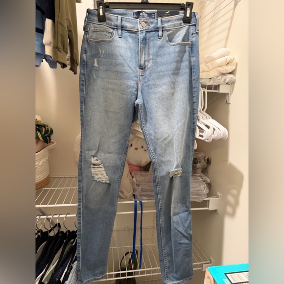 Hollister Black and Denim high rise super skinny Jeans size 7S - Picture 5 of 10